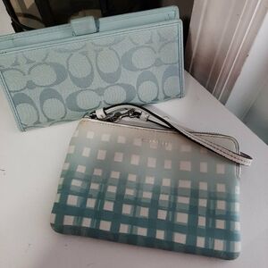 COACH Gingham/Signature Logo 2 Pc Accessories Set